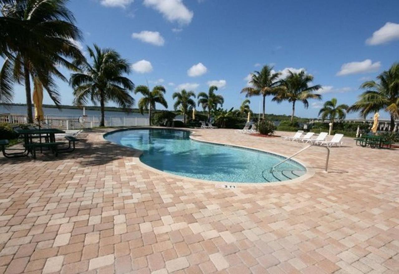 Boca Ciega Resort By Travel Resort Services St. Petersburg Eksteriør bilde